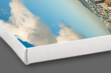 Stetched canvas print detail